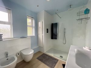 Photo 13- click for photo gallery